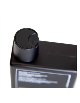 Uppercut Deluxe Detox & Degrease Shampoo 240ml